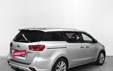 KIA Carnival III, 2018 год, 3 049 000 рублей, 2 фотография
