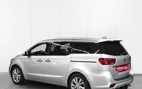 KIA Carnival III, 2018 год, 3 049 000 рублей, 3 фотография