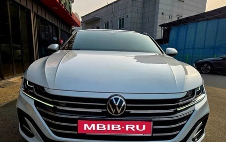 Volkswagen Arteon I, 2023 год, 4 200 000 рублей, 1 фотография