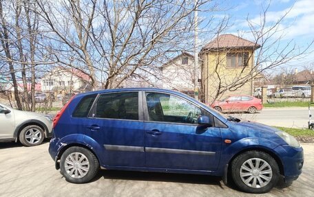 Ford Fiesta, 2007 год, 385 000 рублей, 2 фотография