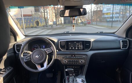 KIA Sportage IV рестайлинг, 2019 год, 2 200 000 рублей, 3 фотография