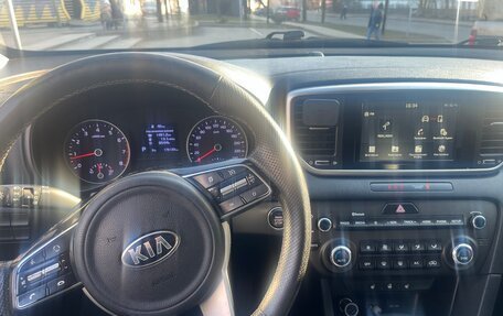 KIA Sportage IV рестайлинг, 2019 год, 2 200 000 рублей, 9 фотография