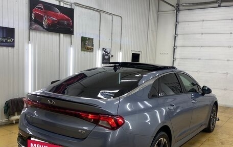 KIA K5, 2020 год, 2 300 000 рублей, 3 фотография