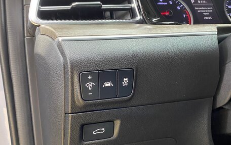 KIA K5, 2020 год, 2 300 000 рублей, 16 фотография