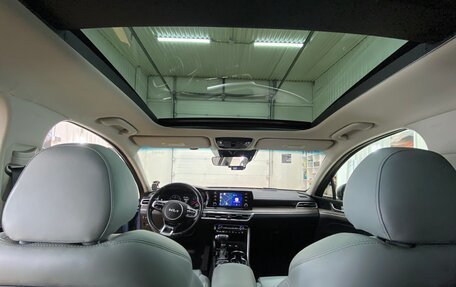 KIA K5, 2020 год, 2 300 000 рублей, 13 фотография