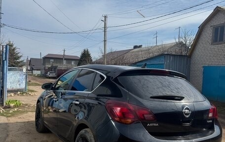 Opel Astra J, 2013 год, 890 000 рублей, 4 фотография