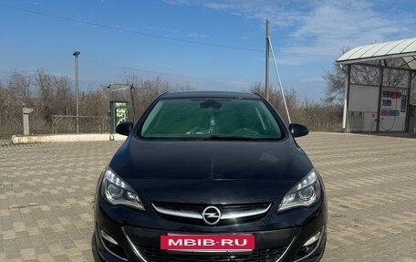 Opel Astra J, 2013 год, 890 000 рублей, 7 фотография