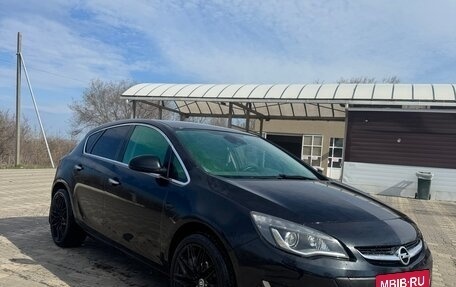 Opel Astra J, 2013 год, 890 000 рублей, 11 фотография