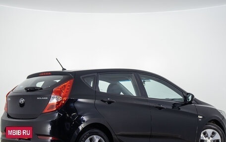 Hyundai Solaris II рестайлинг, 2015 год, 1 049 000 рублей, 5 фотография