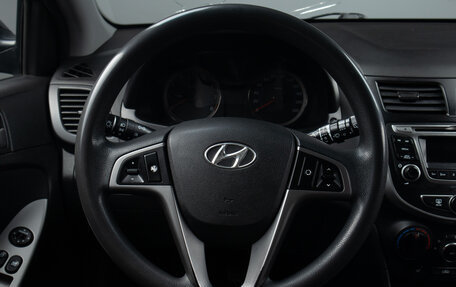 Hyundai Solaris II рестайлинг, 2015 год, 1 049 000 рублей, 10 фотография