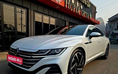 Volkswagen Arteon I, 2023 год, 4 200 000 рублей, 3 фотография