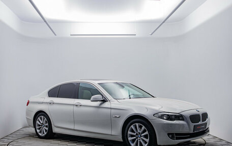 BMW 5 серия, 2011 год, 1 870 000 рублей, 3 фотография
