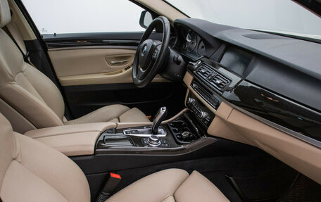 BMW 5 серия, 2011 год, 1 870 000 рублей, 9 фотография