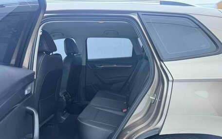 Skoda Karoq I, 2021 год, 1 820 000 рублей, 8 фотография