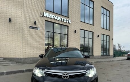 Toyota Camry, 2015 год, 2 290 000 рублей, 3 фотография