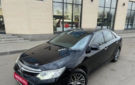 Toyota Camry, 2015 год, 2 290 000 рублей, 12 фотография