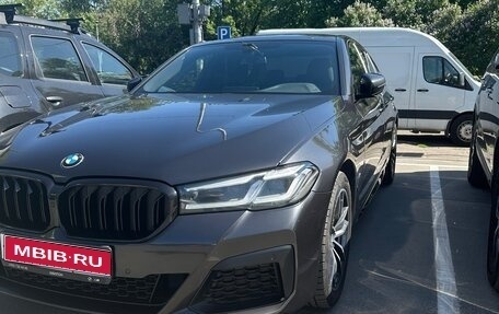 BMW 5 серия, 2020 год, 5 100 000 рублей, 1 фотография