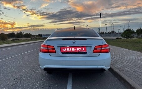 Mercedes-Benz E-Класс, 2012 год, 1 700 000 рублей, 1 фотография