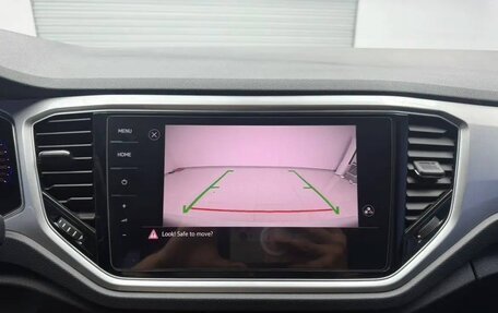 Volkswagen T-Roc I, 2022 год, 1 870 000 рублей, 10 фотография