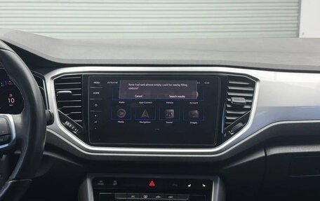 Volkswagen T-Roc I, 2022 год, 1 870 000 рублей, 11 фотография