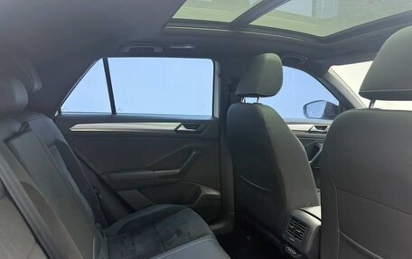 Volkswagen T-Roc I, 2022 год, 1 870 000 рублей, 20 фотография