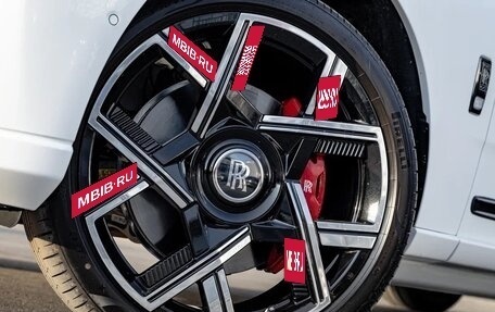 Rolls-Royce Cullinan, 2025 год, 58 990 000 рублей, 10 фотография