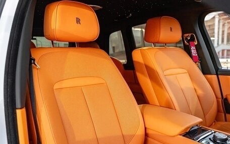 Rolls-Royce Cullinan, 2025 год, 58 990 000 рублей, 22 фотография