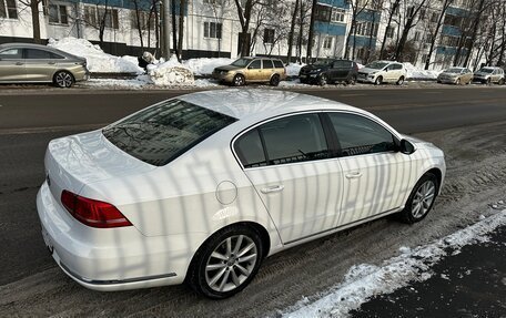 Volkswagen Passat B7, 2011 год, 950 000 рублей, 3 фотография