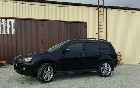 Mitsubishi Outlander III рестайлинг 3, 2010 год, 1 135 000 рублей, 18 фотография