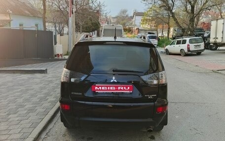 Mitsubishi Outlander III рестайлинг 3, 2010 год, 1 135 000 рублей, 4 фотография