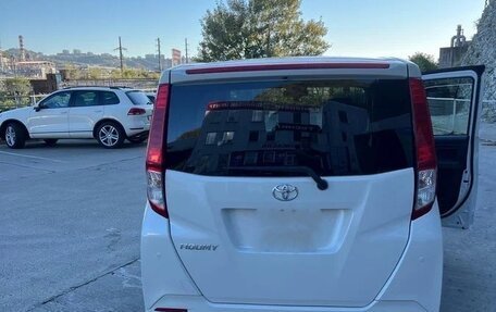 Toyota Roomy I, 2022 год, 890 000 рублей, 5 фотография