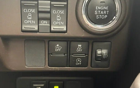 Toyota Roomy I, 2022 год, 890 000 рублей, 7 фотография