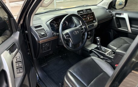 Toyota Land Cruiser Prado 150 рестайлинг 2, 2019 год, 5 799 000 рублей, 12 фотография