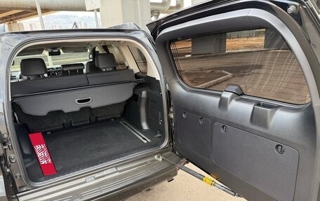 Toyota Land Cruiser Prado 150 рестайлинг 2, 2019 год, 5 799 000 рублей, 14 фотография