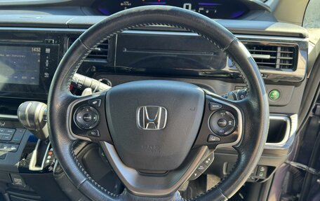 Honda Stepwgn IV, 2015 год, 1 712 000 рублей, 13 фотография