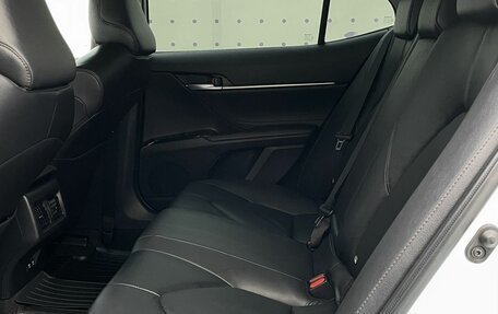 Toyota Camry, 2020 год, 3 100 000 рублей, 13 фотография