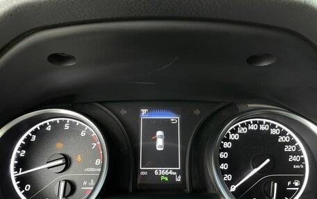 Toyota Camry, 2020 год, 3 100 000 рублей, 14 фотография