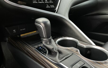 Toyota Camry, 2020 год, 3 100 000 рублей, 16 фотография