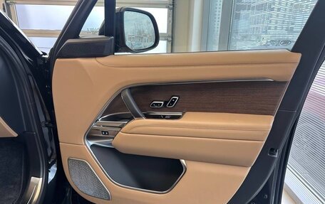 Land Rover Range Rover IV рестайлинг, 2025 год, 25 990 000 рублей, 17 фотография