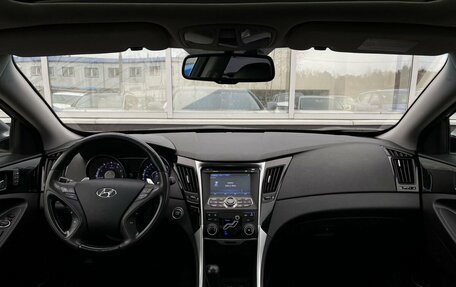 Hyundai Sonata VI, 2011 год, 1 069 000 рублей, 11 фотография