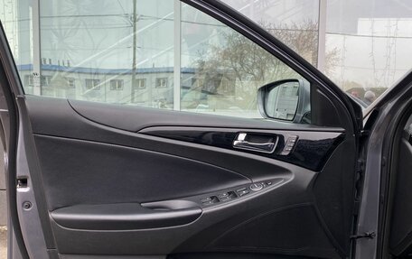 Hyundai Sonata VI, 2011 год, 1 069 000 рублей, 19 фотография