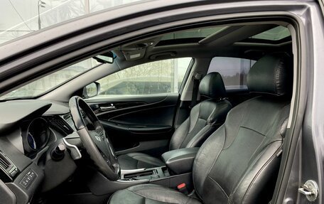 Hyundai Sonata VI, 2011 год, 1 069 000 рублей, 22 фотография