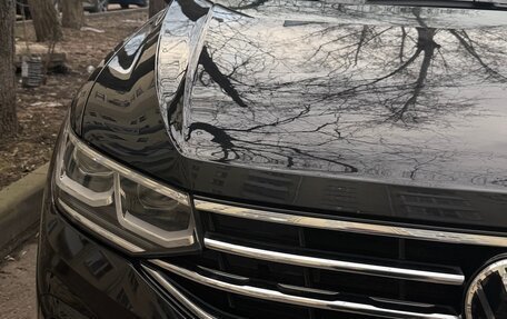 Volkswagen Tiguan II, 2021 год, 3 600 000 рублей, 17 фотография