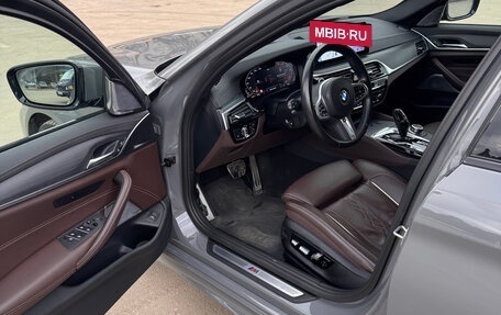 BMW 5 серия, 2022 год, 7 690 000 рублей, 11 фотография