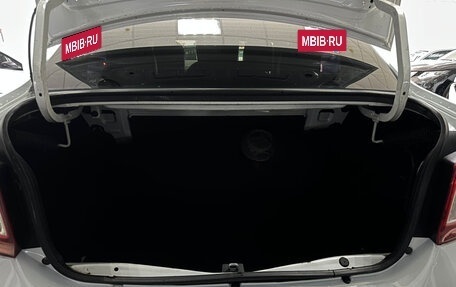 Renault Logan II, 2019 год, 550 000 рублей, 17 фотография