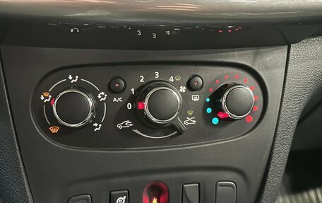 Renault Sandero II рестайлинг, 2018 год, 1 130 000 рублей, 7 фотография