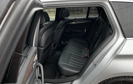 BMW 5 серия, 2018 год, 2 900 000 рублей, 13 фотография