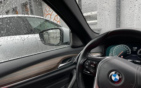 BMW 5 серия, 2018 год, 2 900 000 рублей, 23 фотография