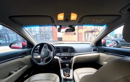 Hyundai Elantra VI рестайлинг, 2017 год, 1 600 000 рублей, 4 фотография