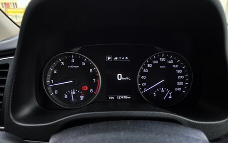 Hyundai Elantra VI рестайлинг, 2017 год, 1 600 000 рублей, 2 фотография